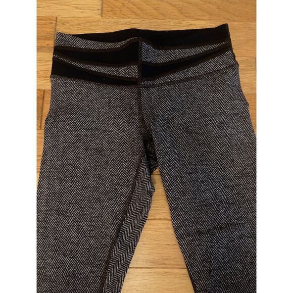 Lululemon women's wonder under herringbone cropped pull on leggings size 6 - Picture 3 of 8